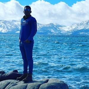 Meet your Posher, Noel